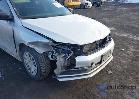 2016 Volkswagen Jetta 1.4T S z USA, uszkodzony, nr VIN 3VW267AJ4GM341039